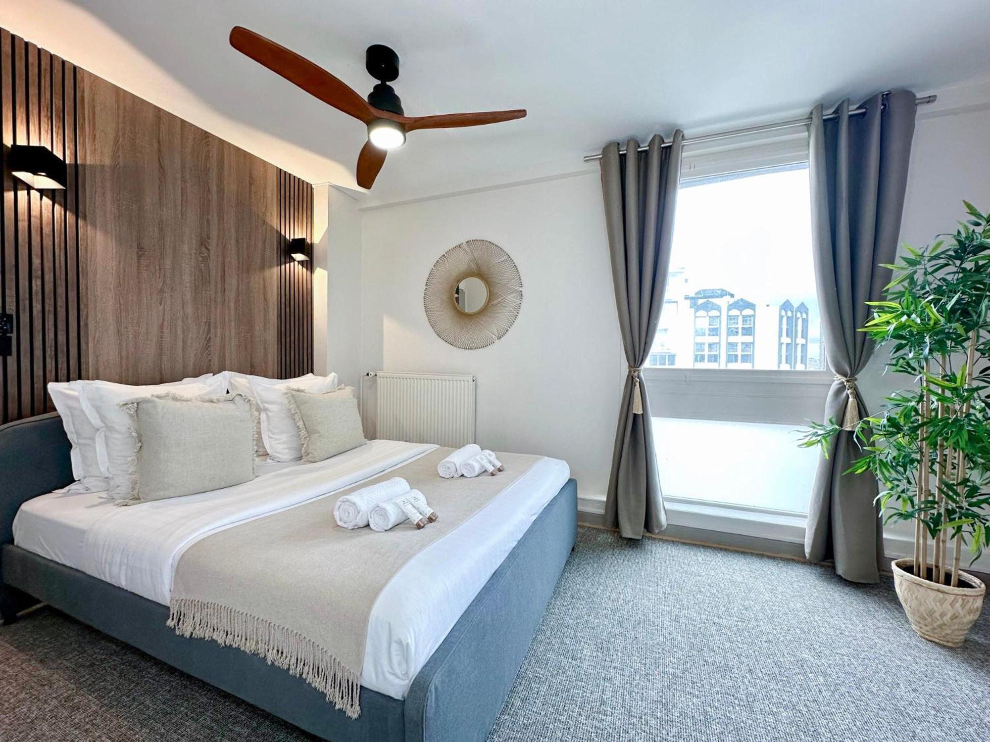Spacious & Luxurious Flat In Montparnasse Parijs Buitenkant foto