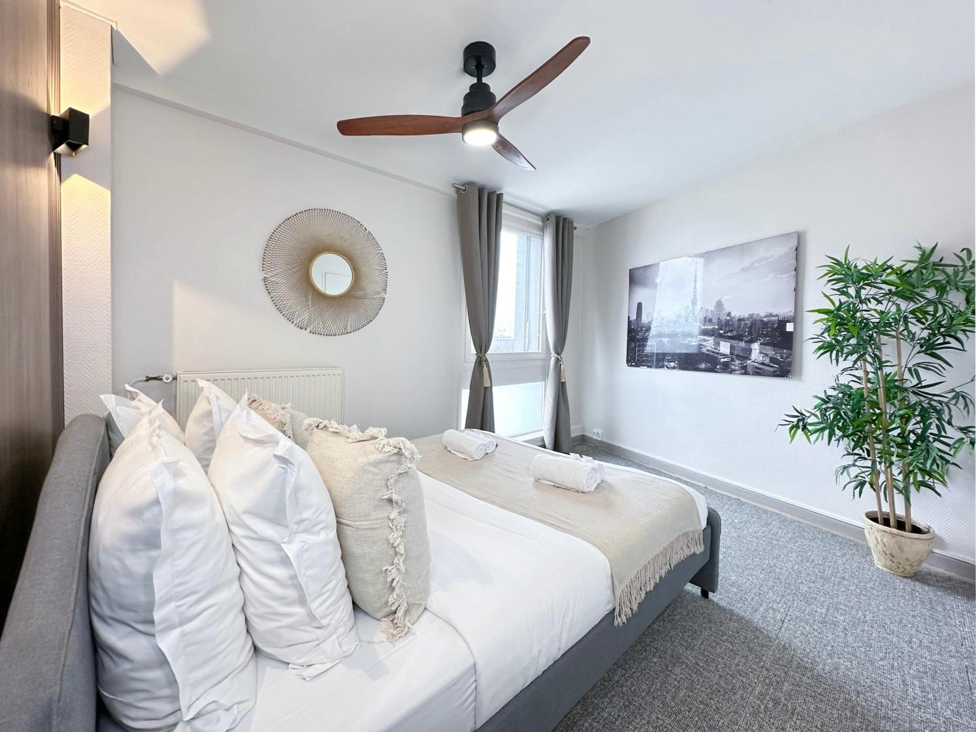 Spacious & Luxurious Flat In Montparnasse Parijs Buitenkant foto