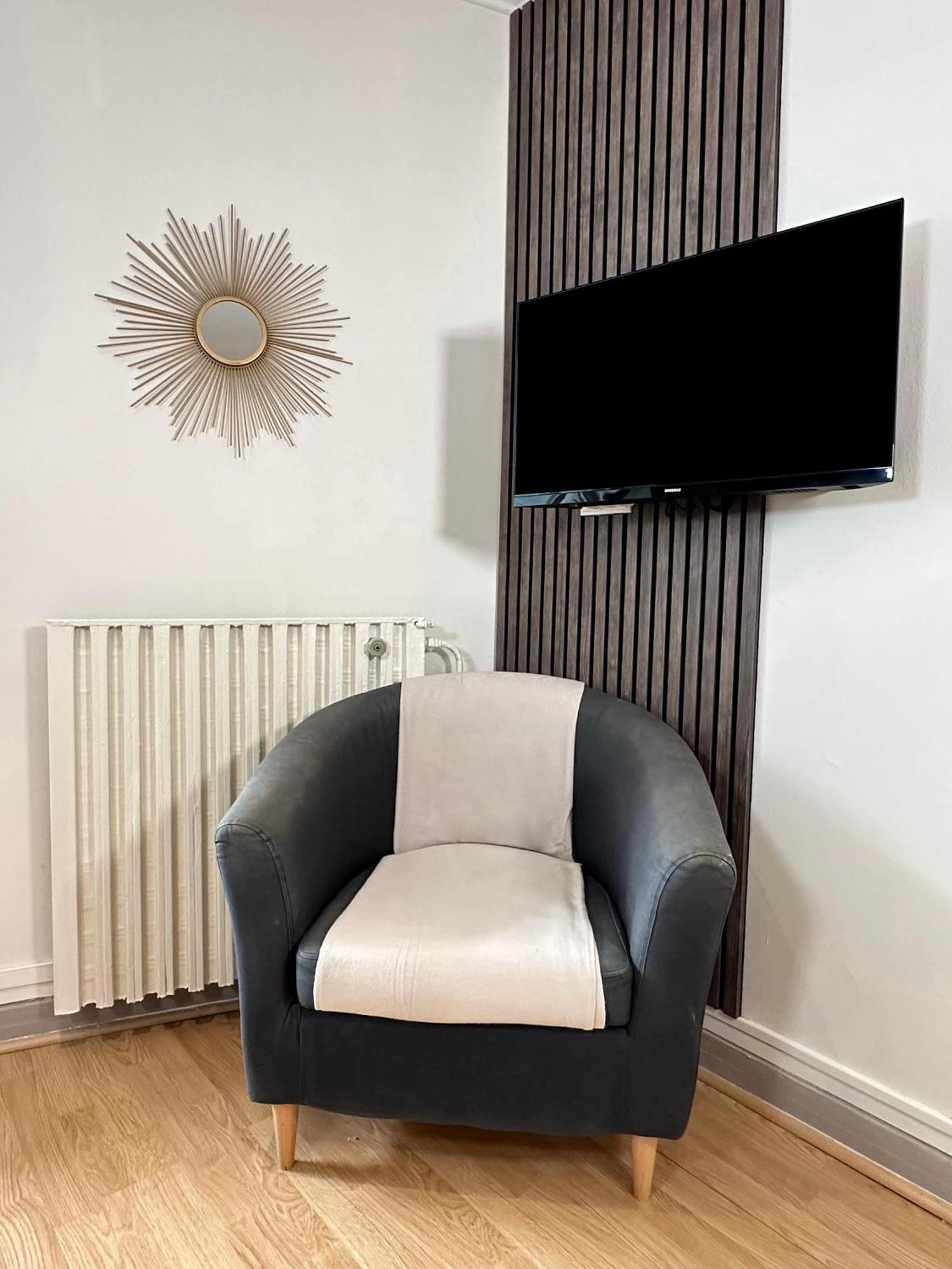Spacious & Luxurious Flat In Montparnasse Parijs Buitenkant foto